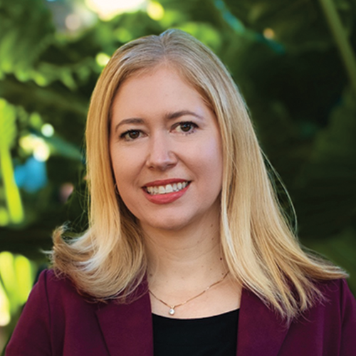 Alice Maxwell Headshot 